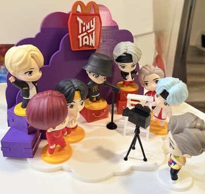 TinyTAN McDonald's Display Cloud Stand – 3D Printed BTS Shelf