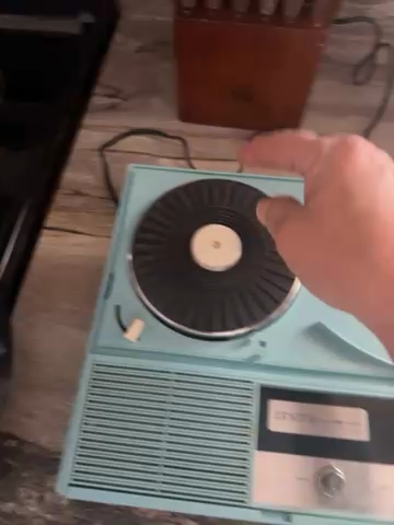 Vintage Zenith B505B Solid State Portable Record Player 33 & 45