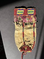 VERY OLD NATIVE AMERICAN POUCH, BEADED AND QUILLED 