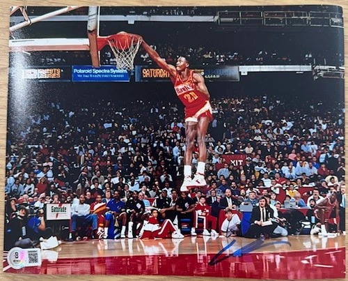 DOMINIQUE WILKINS ATLANTA HAWKS SIGNED AUTO 8X10 PHOTO BECKETT BGS AUTOGRAPHED A