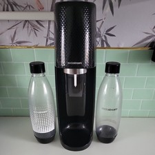 Soda Stream Sparkling Carbonated Drink Maker Machine Black With 2 Bottles No Gas