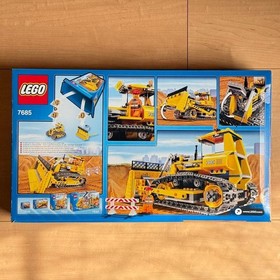 LEGO 7685 Tow Truck City 2009 Sealed