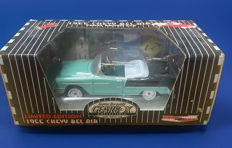 GEARBOX COLLECTIBLE 1955 CHEVY BELAIR PEDAL DRIVEN CAR DIECAST LOT OF 4 - Image 4 of 4