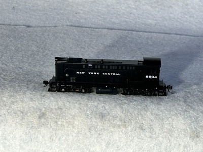 Stately Atlas New York Central RR VO-1000 Switcher  Locomotive N Gauge DCC Ready