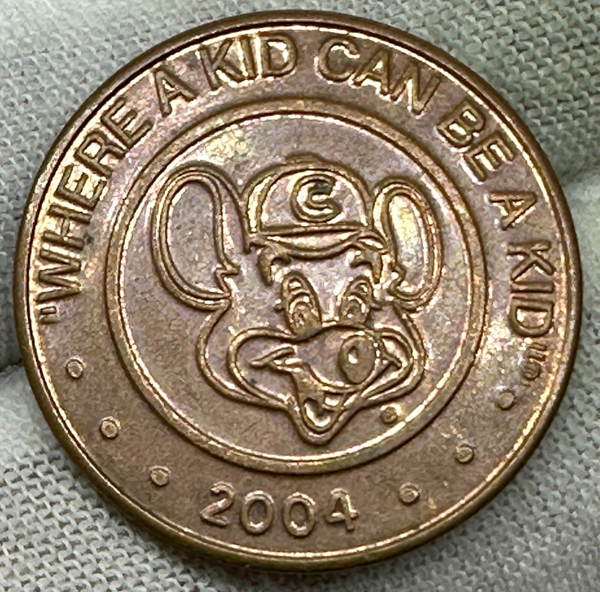 2004 COPPER CHUCK E CHEESE TOKEN collectible Pizza Time Theatre
