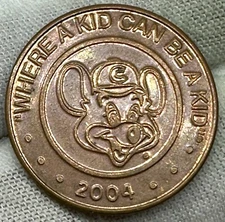 2004 COPPER CHUCK E CHEESE TOKEN collectible Pizza Time Theatre Showbiz
