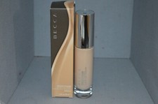 Becca Ultimate Coverage 24 Hour Foundation Vanilla 1oz New Boxed