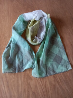 Burberry scarf Shawl 180x28 yellow green trend color stylish