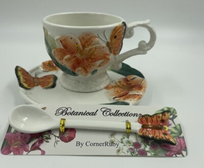 CORNER RUBY BOTANICAL COLLECTION BUTTERFLY TEA CUP  W BUTTERFLY SPOON SET N07