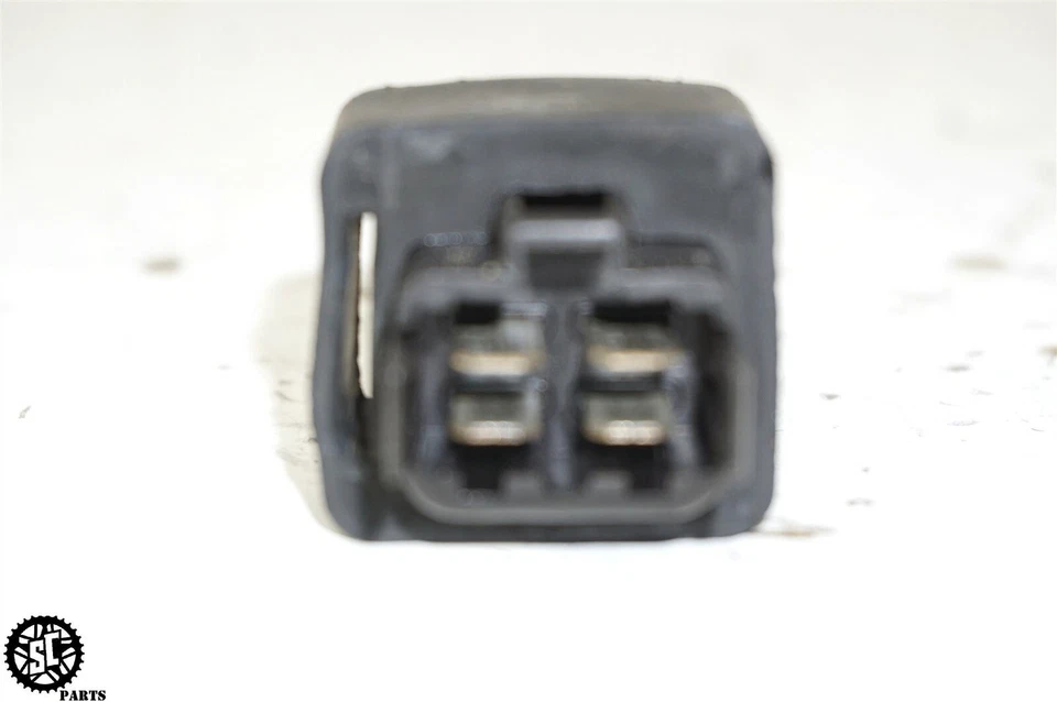 1985-1988 YAMAHA FZ750 FZ 750 MAIN FUSE SPARE RELAY 30A - Image 4 of 4