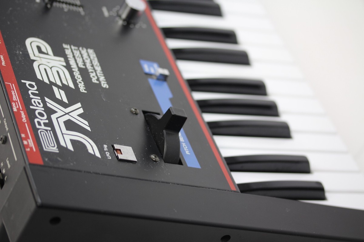 送料込み　Roland シンセサイザー『JX-3P』 Roland JX-3P | Vintage Synth Explorer