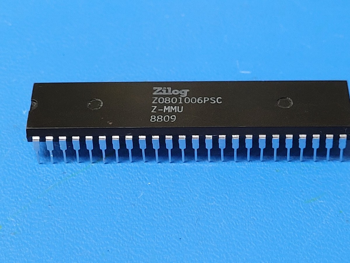 1 PC) Z0801006PSC(Z-MMU) ZILOG Memory Management Unit, MOS, PDIP48
