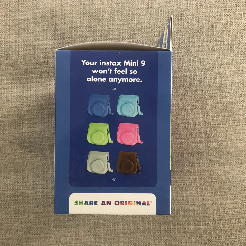 FujiFilm Instax Mini 9 Groovy Case in Smokey White New In Box - Image 4 of 4