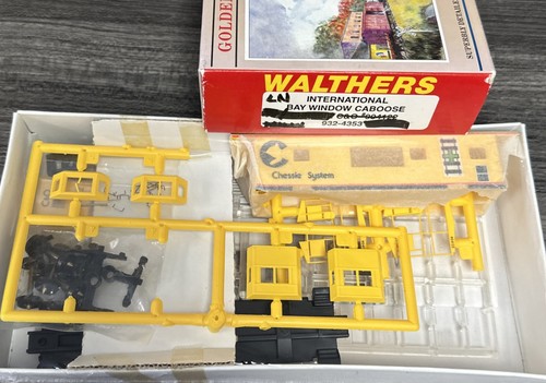 WALTHERS HO Kit 932-4353 Intl Bay Ventana Caboose C&O Nuevo en Caja Kit | Condition: New