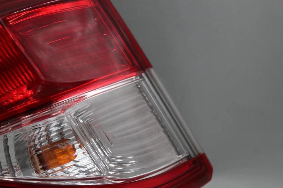 Left Driver Tail Light Quarter Panel Mounted Fits 2011-17 NISSAN QUEST OEM 35039 - Image 2 of 4