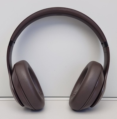 Beats Studio Pro Wireless Noise-Cancelling Headphones MQTT3LL/A