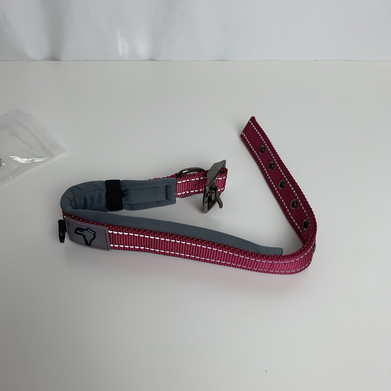 Joytale Dog Collar Soft Neoprene Padded Breathable Nylon Sz M NWOT Pet Hot Pink