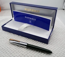 Vintage Watermans Dark Green Fountain Pen in Original Presentation Box
