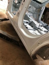 RENAULT CAPTUR II HF Linke metallische Seitenschwellerabdeckung 1.60 32141875