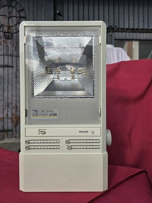 ROBUSTER Philips Solaria UVA HP3134/B, Gesicht/Oberkörperbräuner, Holland 
