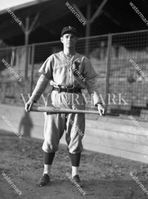 BS164 Fred Chas Jr Koster Louisville Colonels Baseball 8x10 11x14 16x20 Photo