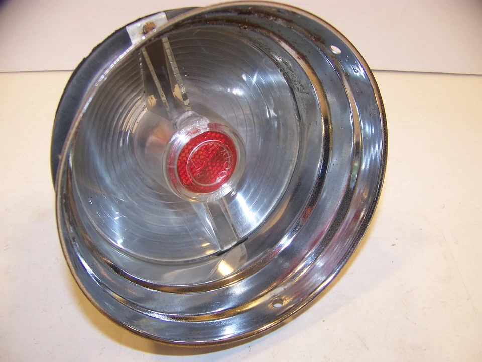 1960 DODGE POLARA MATADOR ОБРАТНЫЙ ЗАДНИЙ ФОНАРЬ OEM ОБЪЕКТИВ И КОРПУС #1961201 - Изображение 3 из 4