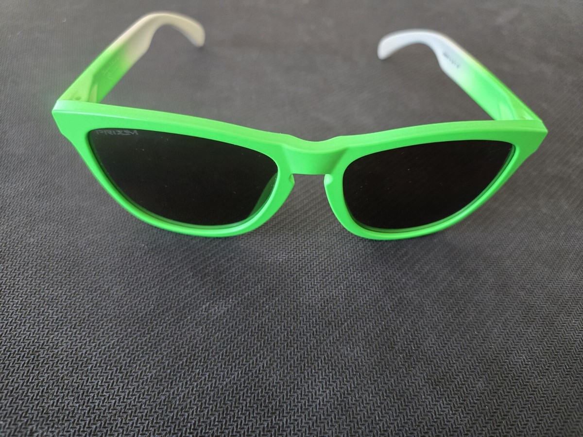 Oakley Frogskins Asian Fit Green Fade Frame / Prizm Daily
