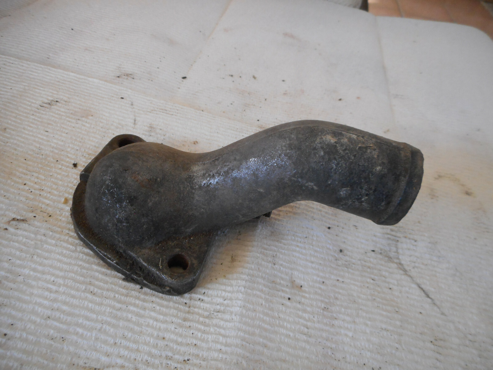 1974 Jensen Healey Lotus 907 Upper Thermostat Housing Top