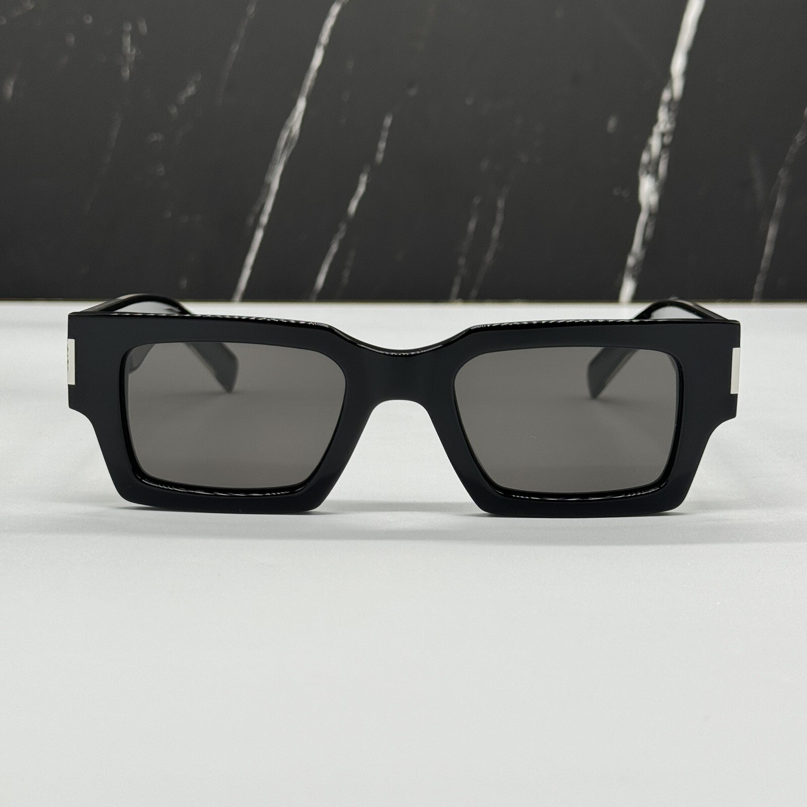 NUOVI OCCHIALI DA SOLE SL572 001 SAINT LAURENT NERI QUADRATI UNISEX SAINT LAURENT SL 572