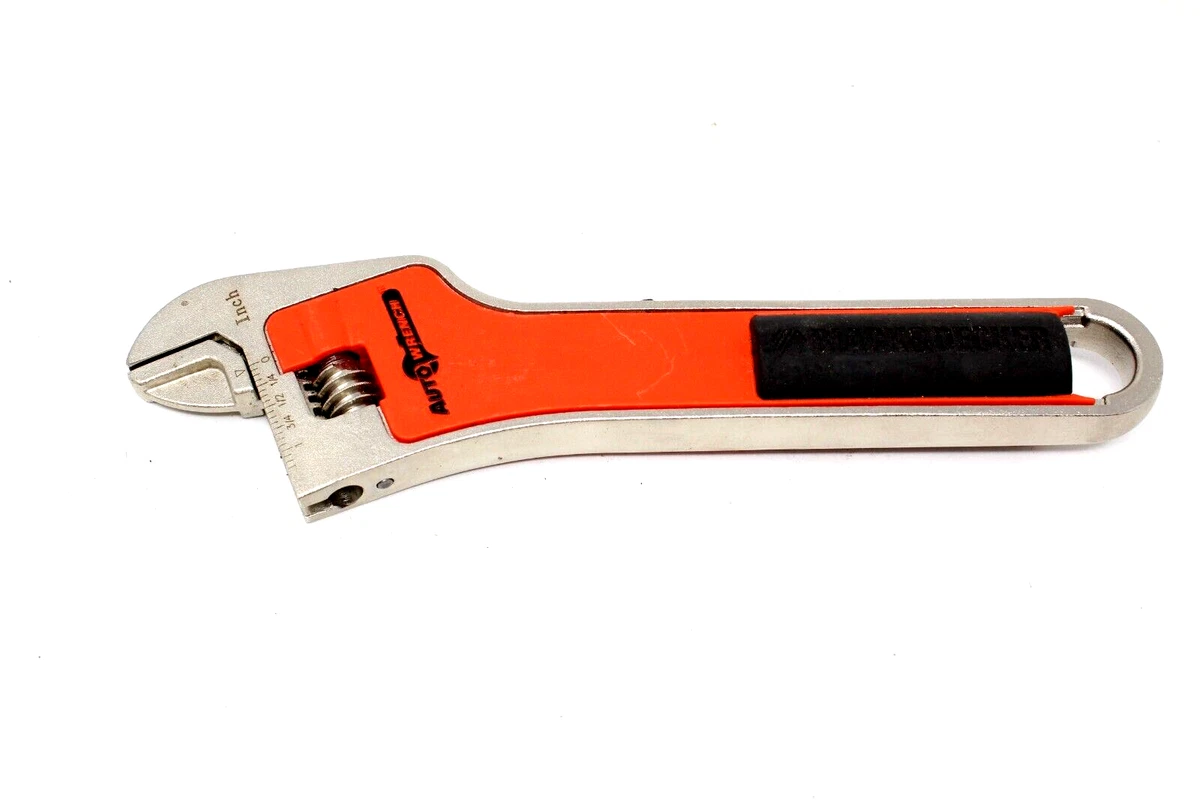 Black and 2024 decker auto wrench