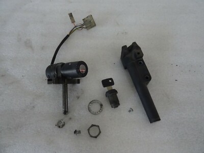 E2. Aprilia SR 125 Leonardo Lock Set Original Lock Set
