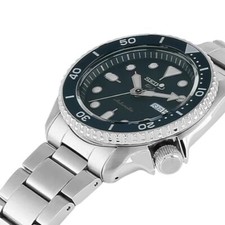 Seiko 5 Sports Style SRPD63K1 Mens Stainless Steel Green Dial Analog Wristwatch 5
