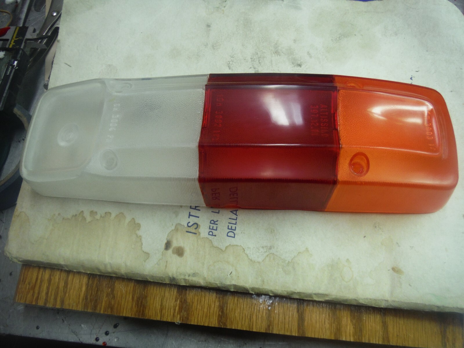Maserati Mistral and Iso Rivolta Tail Lamp_Light Lense_Reflector ALTISSMO lens