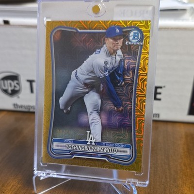Topps 2025 Bowman Chrome Yoshinobu Yamamoto Los Angeles Dodgers #2 08/50