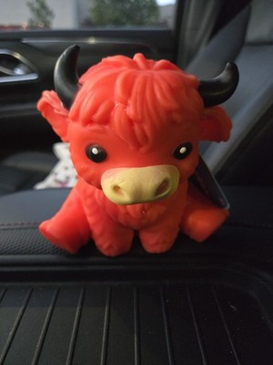 Sunny Days Squeeezy Highland Cow - viral TikTok Squishy Fidget Toy - RED - NEW