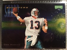 Playoff 1997 Zone Sharpshooters Dan Marino Miami Dolphins NFL Insert Card #2