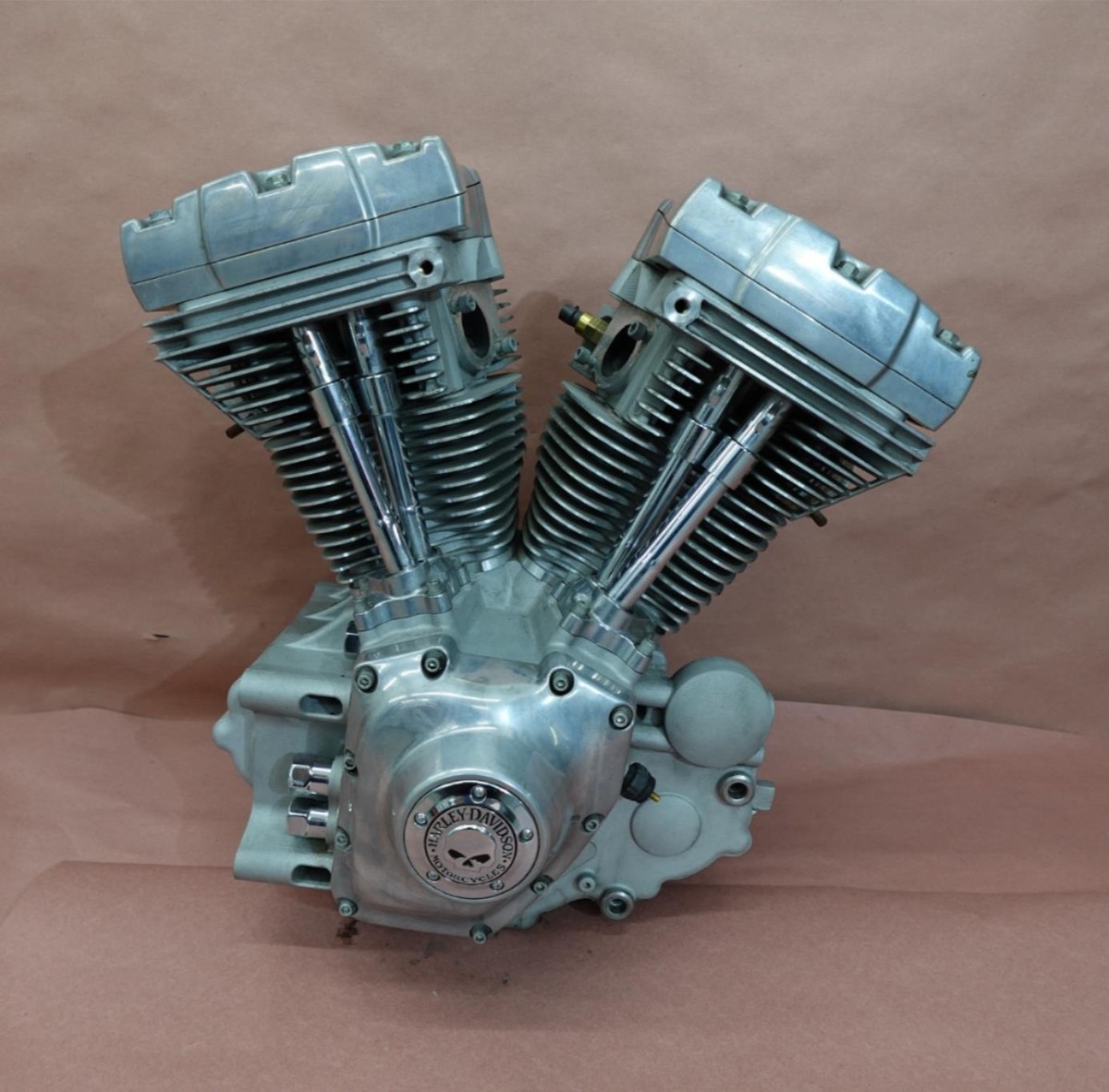 洋書 THE CLASSIC TWIN-CAM ENGINE 洋書 THE CLASSIC TWIN-CAM ENGINE Harley-Davidson Twin Cam V