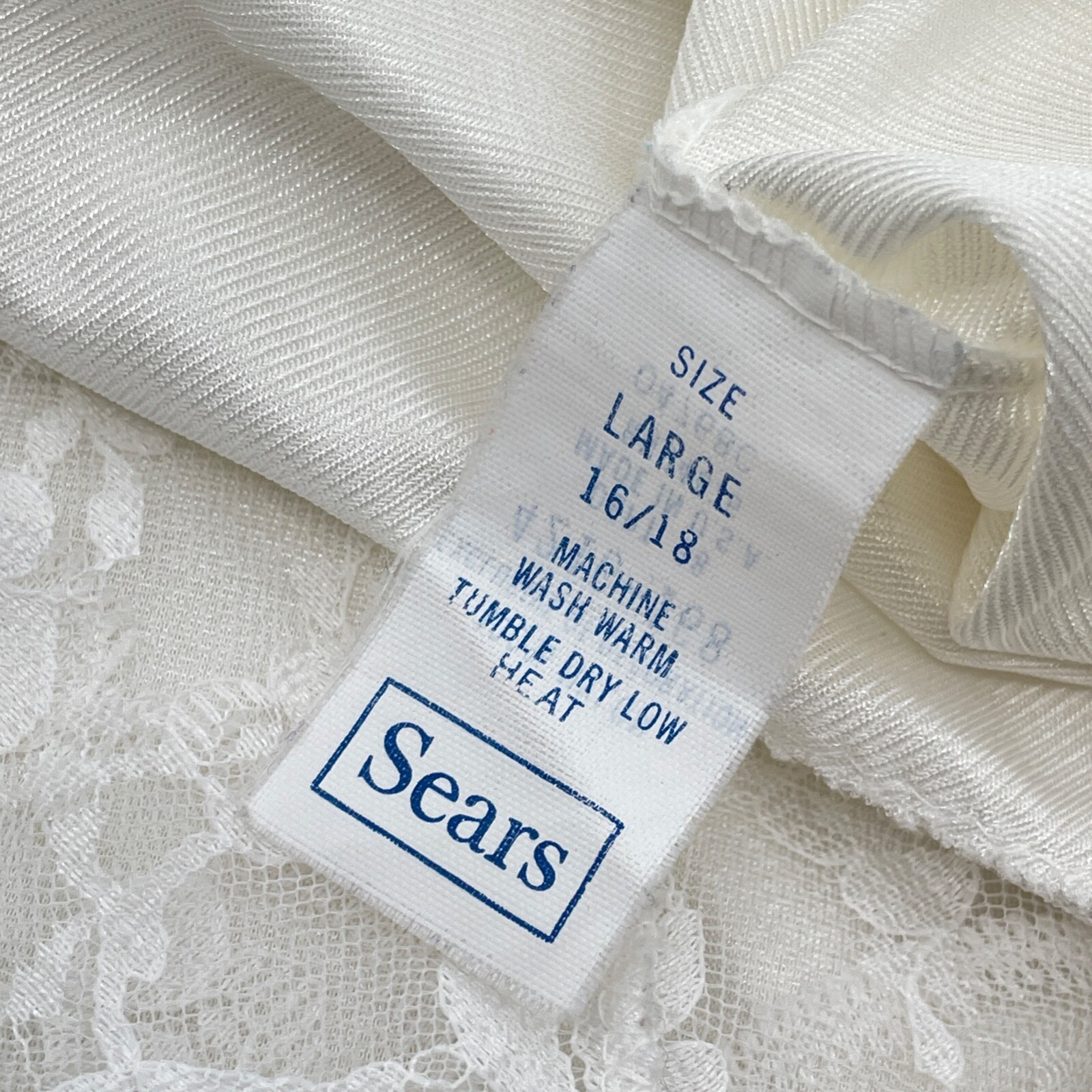 ILISE STEVENS Pegnoir Set womens L lace Nightgown floral Robe 100% nylon 2 piece