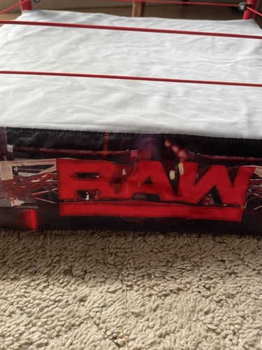 WWE Raw Main Event Scale Ring Elite Collection 2017 Working Lights Playset - Picture 7 of 10