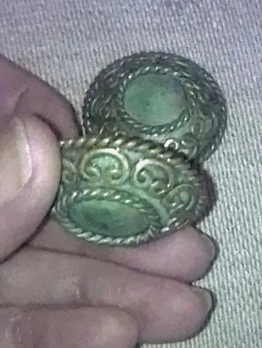 Vintage Luisa Conti 32 mm große runde Messing/Grün Patina Clip Ohrringe signiert - Bild 4 von 5