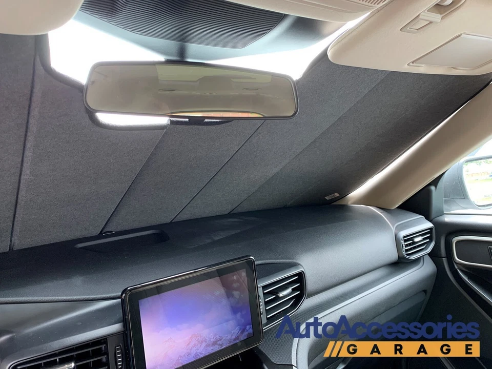 Parasol Intro-Tech plateado parabrisas CH-929-R para Chevrolet Silverado 2019 Foto 2 de 4