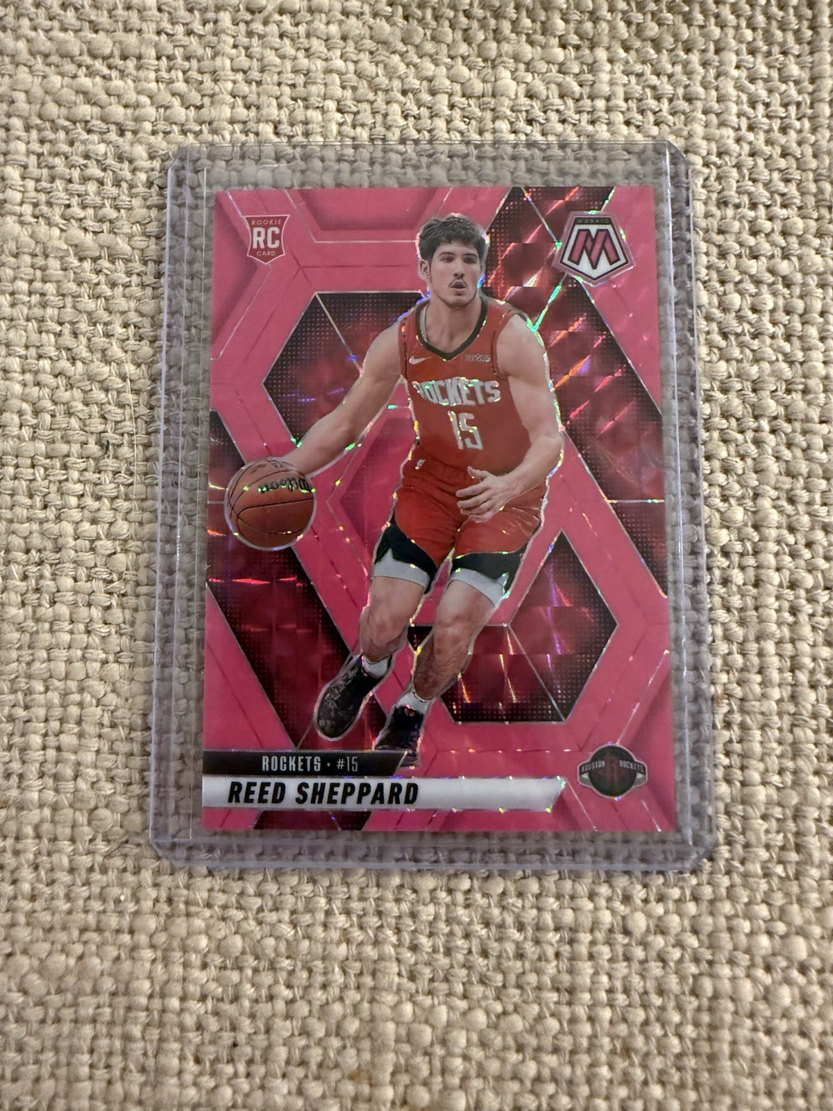 2024-25 Panini Mosaic Reed Sheppard #249 Pink fluorescent Mosaic Prizm (RC) 1/10