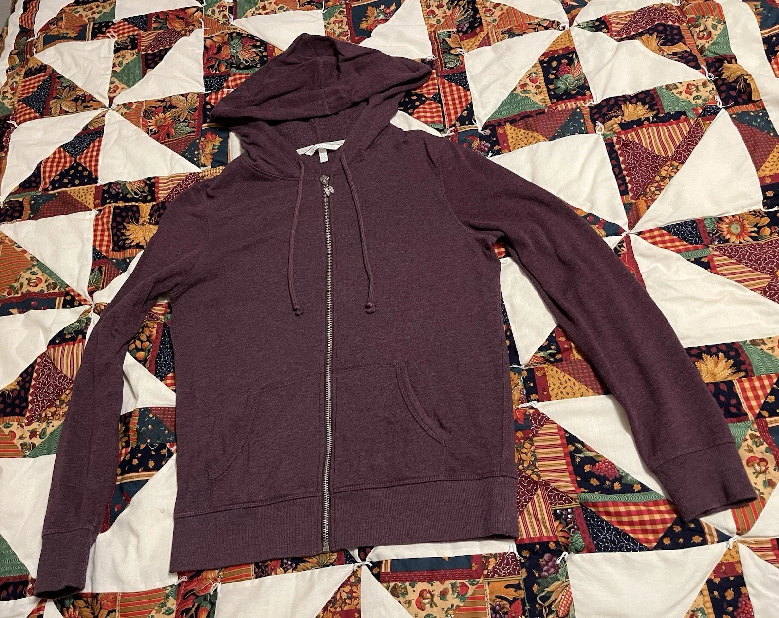 UNDERCOVER Felpa con cappuccio Victoria's Secret vintage Y2K Bling oro paillettes ali d'angelo viola XS