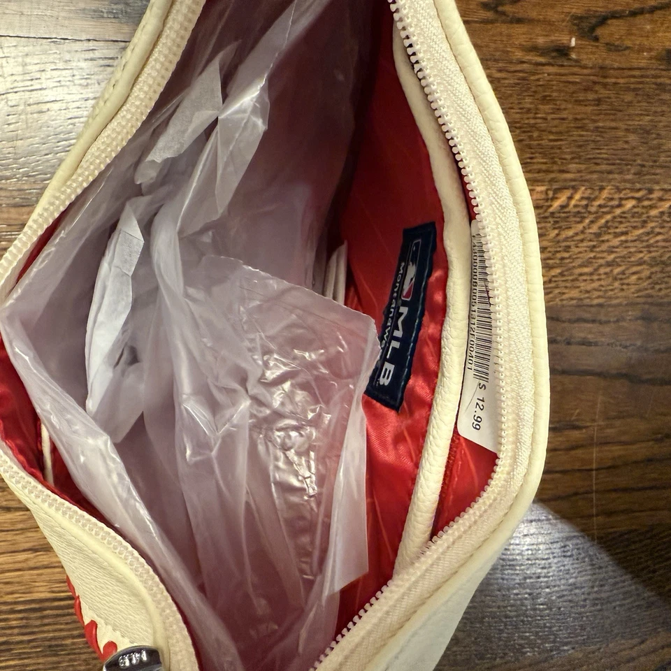 Montana West MLB Chicago Cubs Baseball Stitch Purse Faux Leather Shoulder Bag - Image 3 of 4