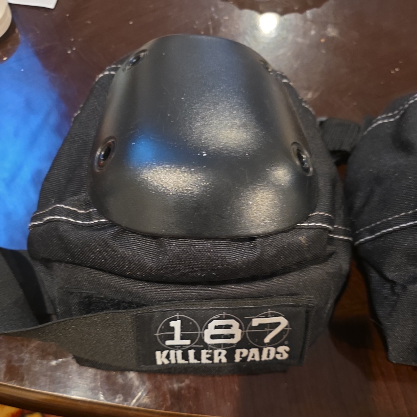 187 Killer Pads Skateboard Knee Pads Black Size L Used