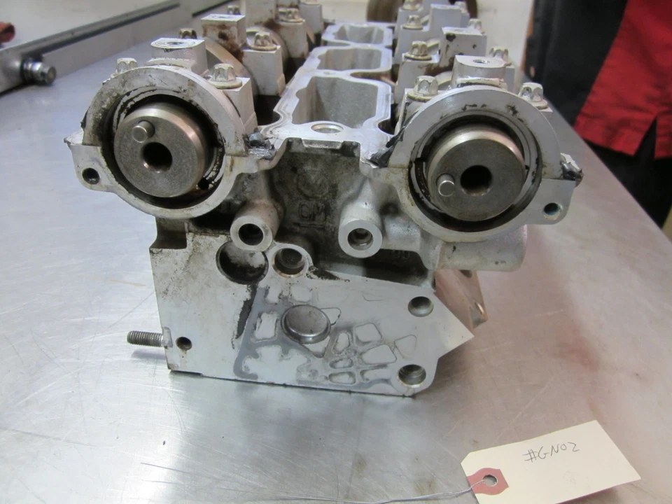 Culata derecha para 02-03 Saturn Vue 3.0 24449645 Foto 2 de 4