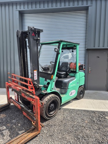 2016 Forklift/Fork lift/Forklift Truck Forktruck Mitsubishi 3.0T LPG - Picture 3 of 6