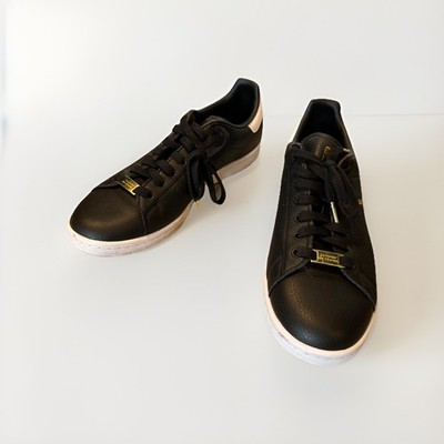 STAN SMITH ADIDAS MENS SNEAKERS SIZE US9.5 GOOD CONDITION!