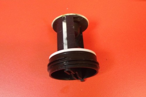 Waschmaschine HOTPOINT WMYL8552P UK Ablaufpumpe Filter