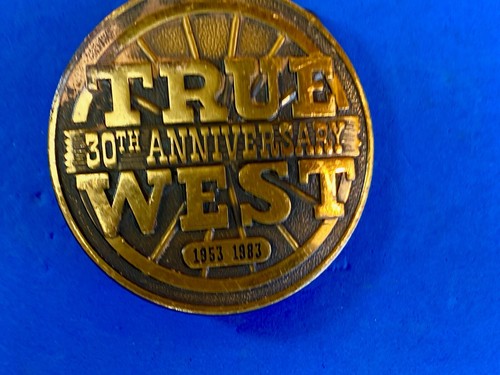 Revista 30 Aniversario True West 1953-1983 Publicidad Hebilla de Cinturón Redonda - Imagen 2 de 12